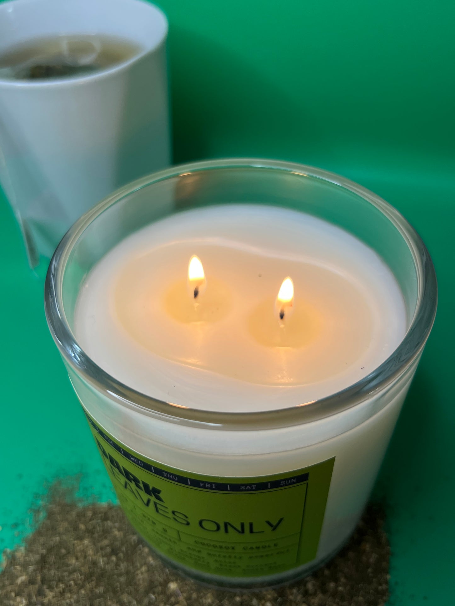 DARK LEAVES ONLY - Monday | Earthy | Herbal